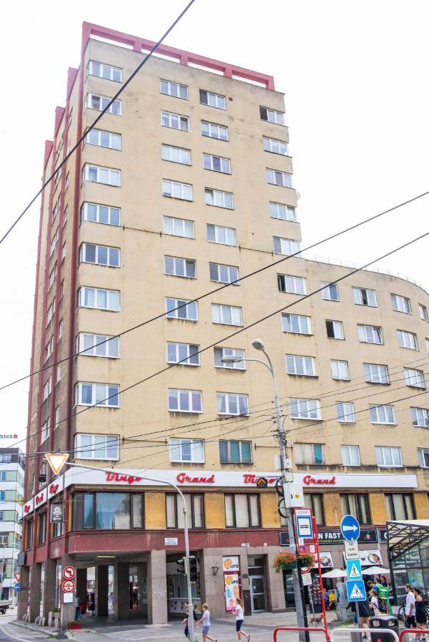 Iren Apartment Bratislava Exterior foto